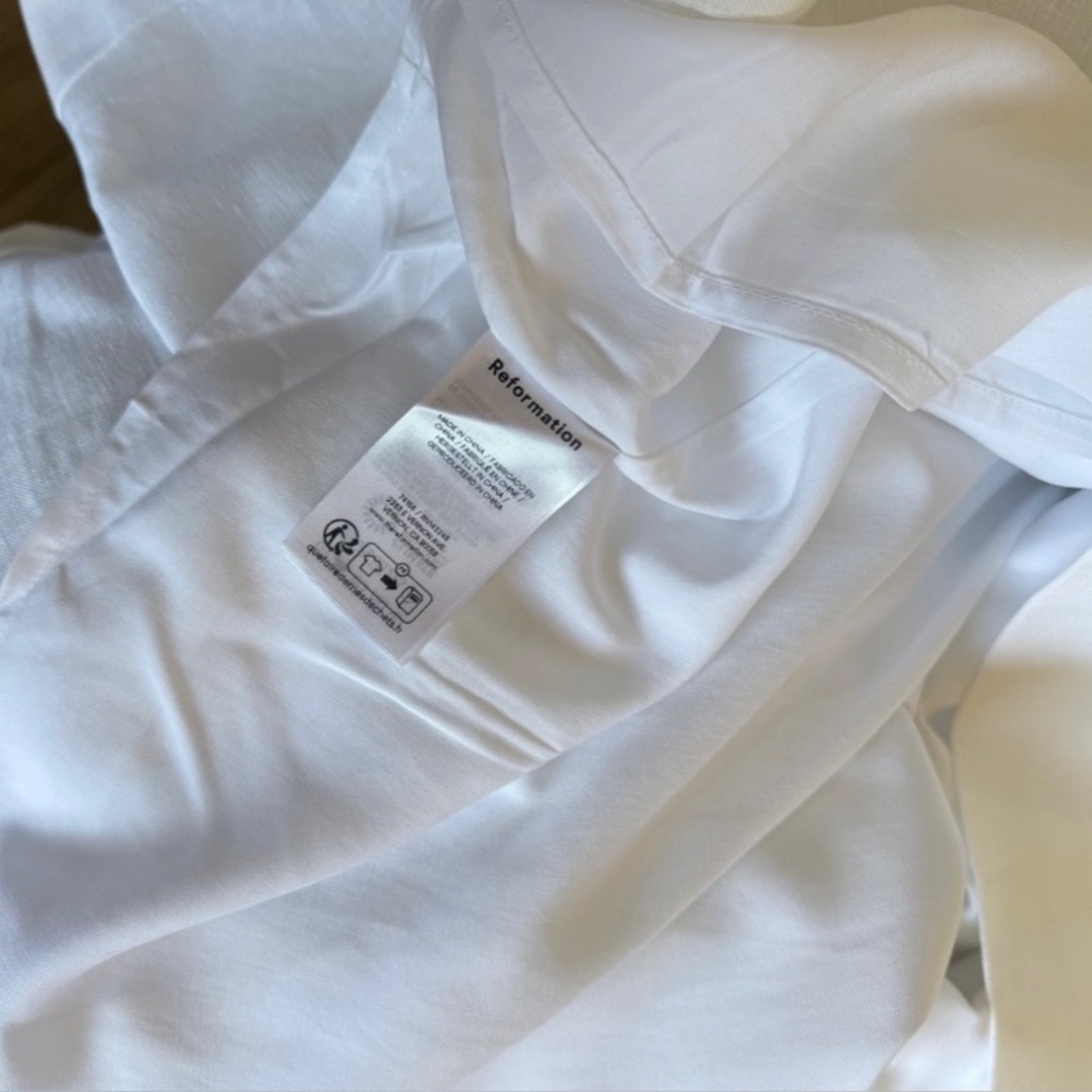 Reformation Coucou Linen Dress In White, brand new without tags, never worn. - Picture 5 of 7